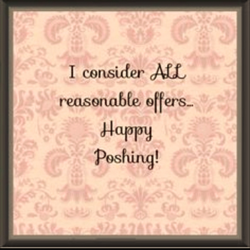 Closet clear out this weekend 🙉